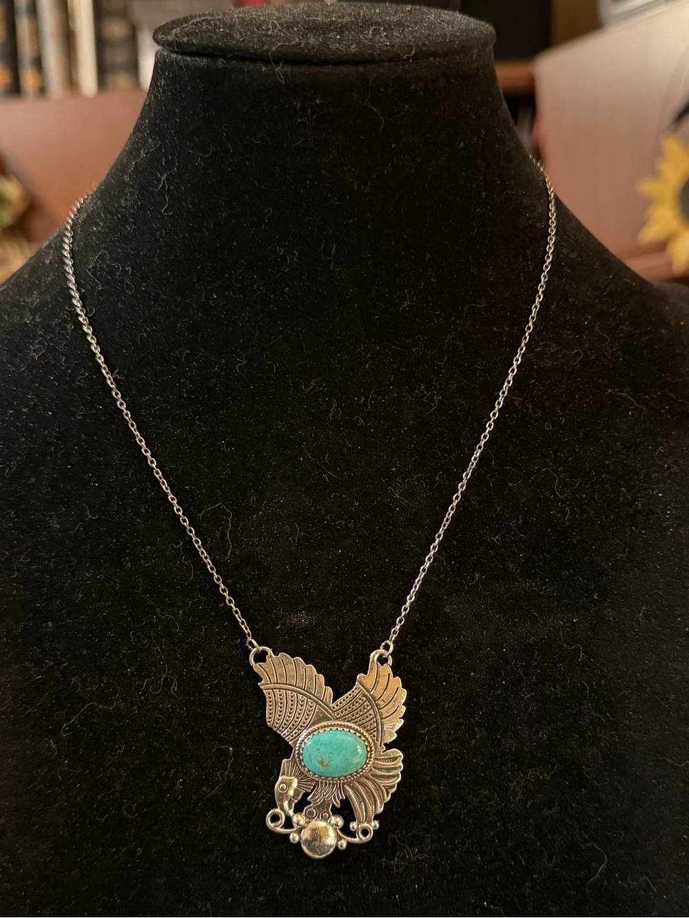 925 Sterling Silver Flying Eagle Pendant Necklace Southwestern Unique 18 To 20”